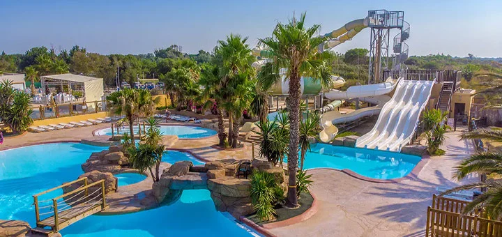 Les campings aquatiques : une alternative aux grands parcs